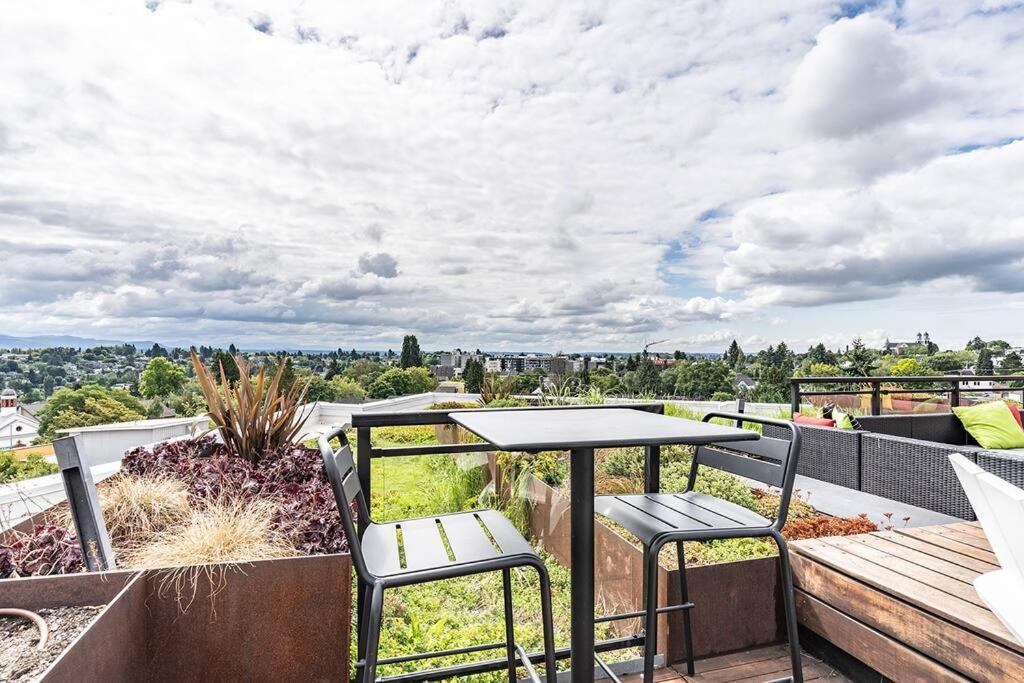 One Bedroom Luxury Apartment Seattle Luaran gambar