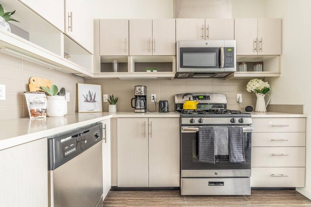 One Bedroom Luxury Apartment Seattle Luaran gambar