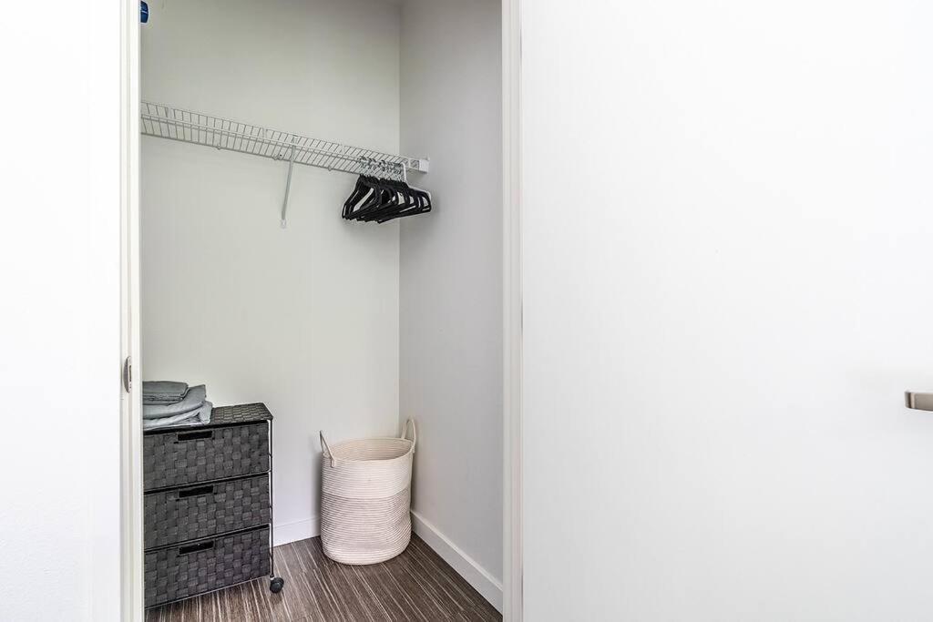 One Bedroom Luxury Apartment Seattle Luaran gambar